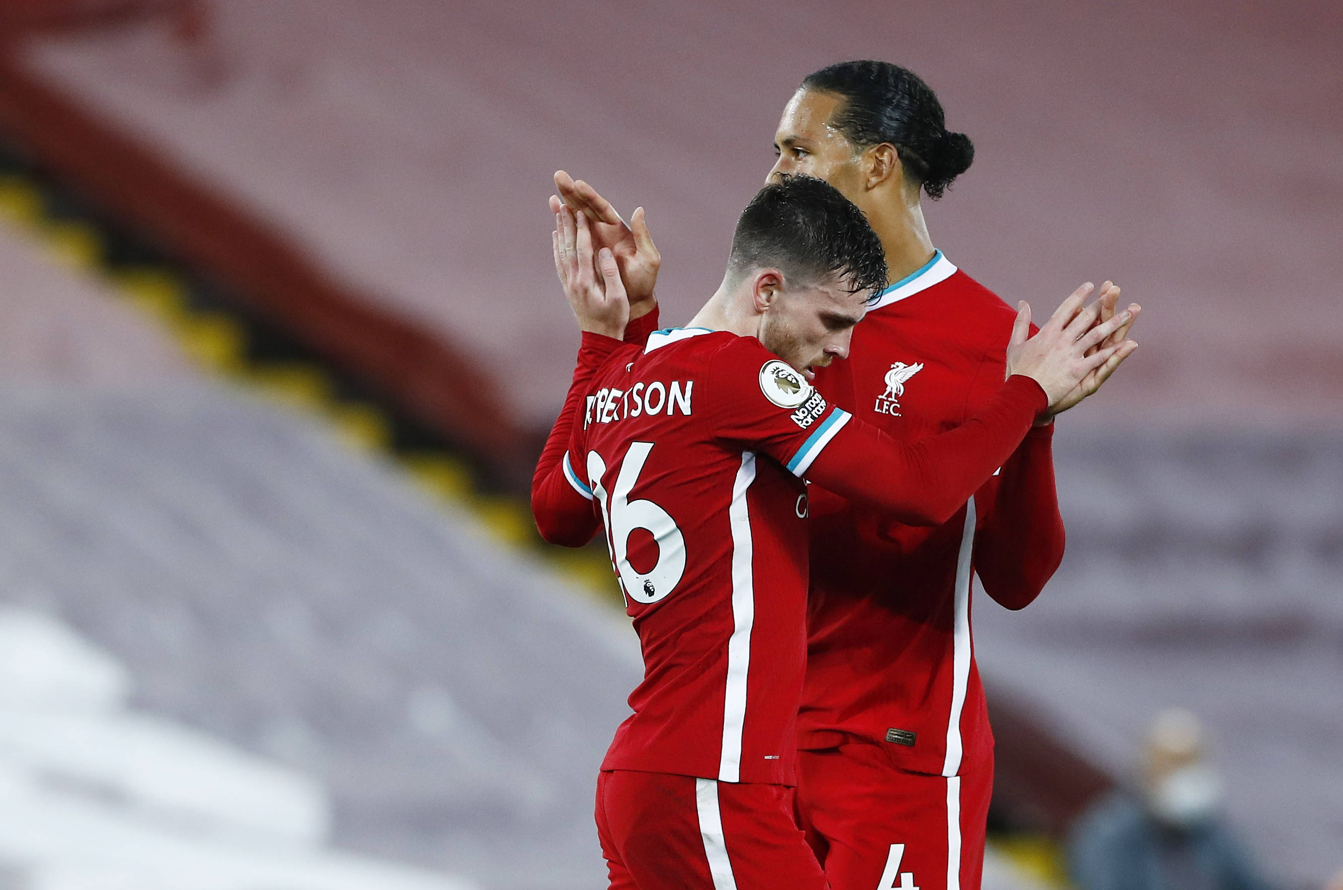 斯科尔斯：99年夺欧冠不好意思庆祝，因为没参加